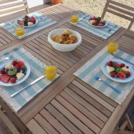 Helena's House Дом отдыха