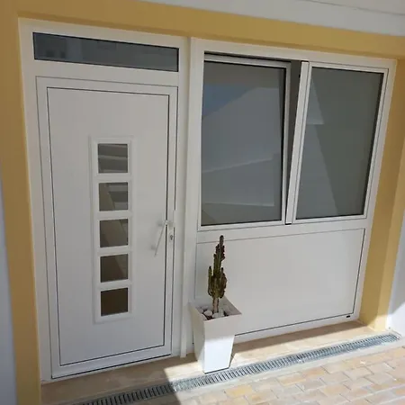 Helena's House * Nazaré