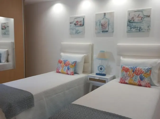 Helena's House Nazaré